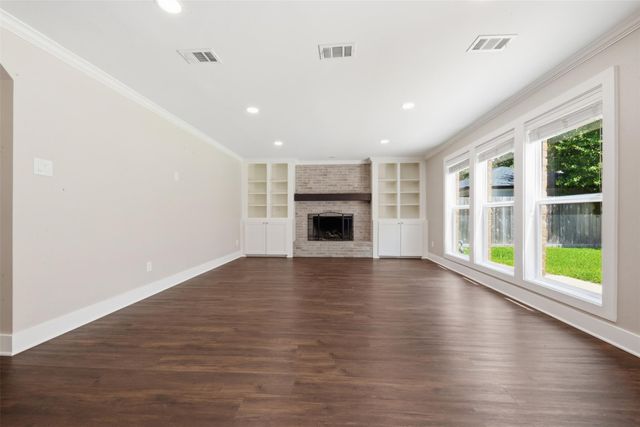 3106 Cedar Knolls Drive, Kingwood, TX 77339
