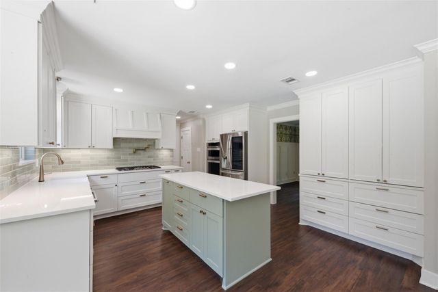 3106 Cedar Knolls Drive, Kingwood, TX 77339