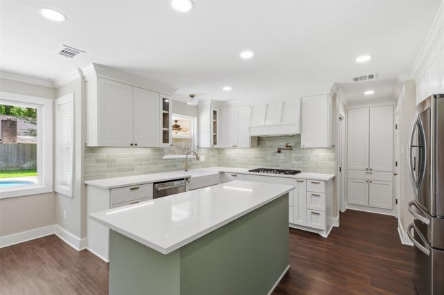 3106 Cedar Knolls Drive, Kingwood, TX 77339
