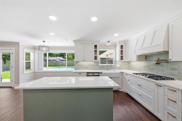 3106 Cedar Knolls Drive, Kingwood, TX 77339