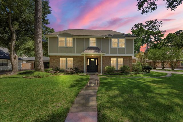 3106 Cedar Knolls Drive, Kingwood, TX 77339
