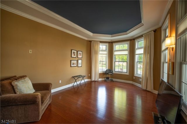 19 Betsy Ross Dr, Warren Twp., NJ 07059