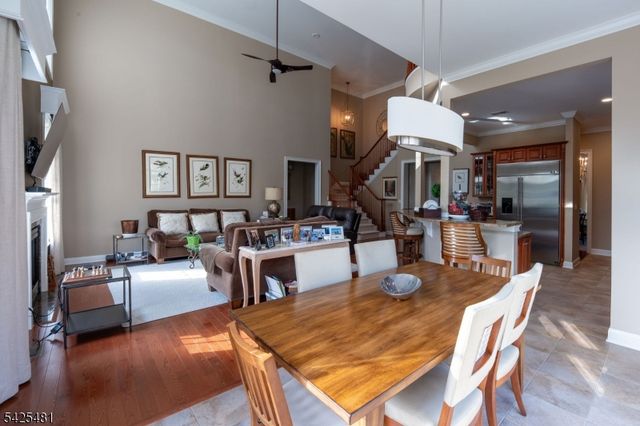 19 Betsy Ross Dr, Warren Twp., NJ 07059