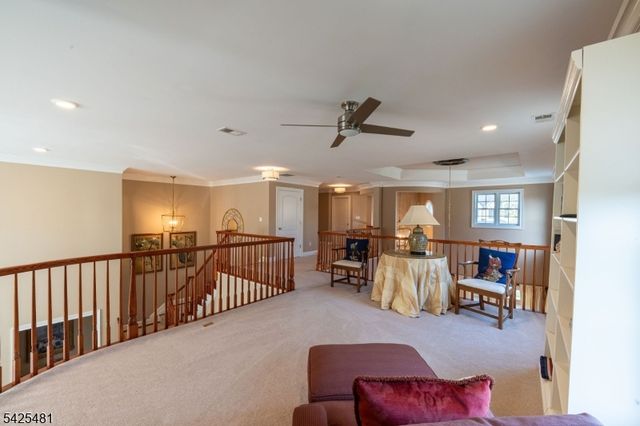 19 Betsy Ross Dr, Warren Twp., NJ 07059