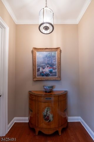 19 Betsy Ross Dr, Warren Twp., NJ 07059