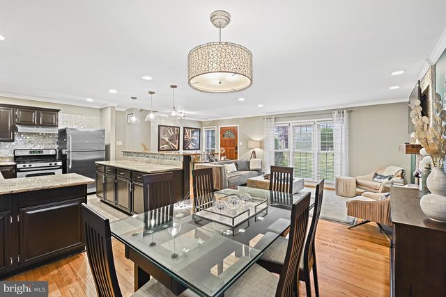 1008 PARK ST SE, Vienna, VA 22180