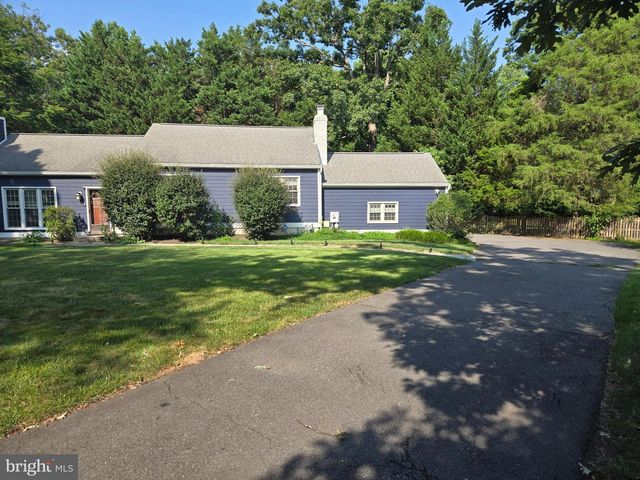 1008 PARK ST SE, Vienna, VA 22180