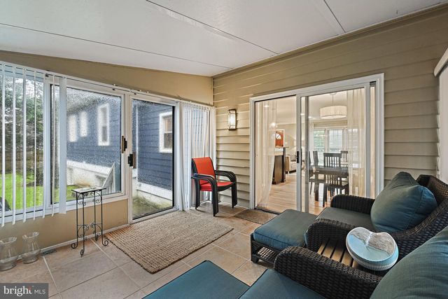 1008 PARK ST SE, Vienna, VA 22180
