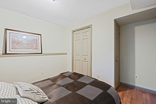 1008 PARK ST SE, Vienna, VA 22180