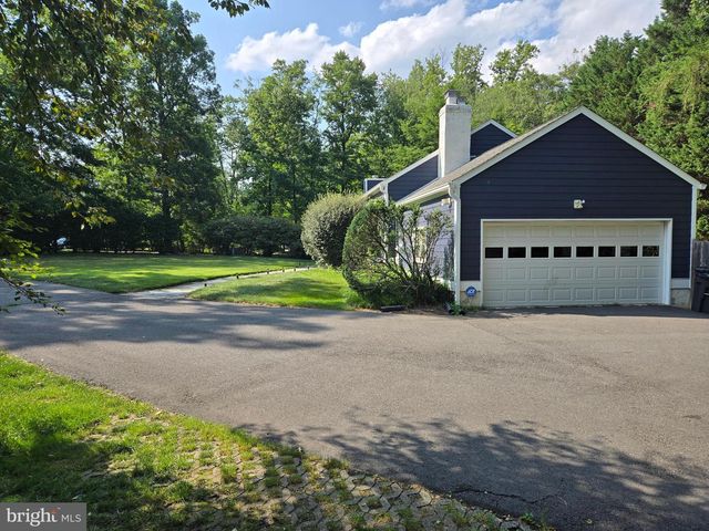 1008 PARK ST SE, Vienna, VA 22180