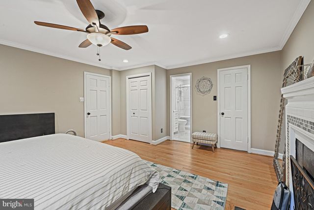 1008 PARK ST SE, Vienna, VA 22180