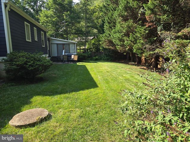 1008 PARK ST SE, Vienna, VA 22180
