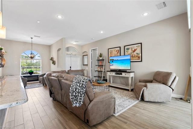 2970 Orange Grove TRL, Naples, FL 34120
