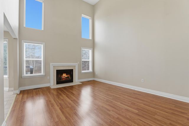 35900 Abbey Drive, Romulus, MI 48174