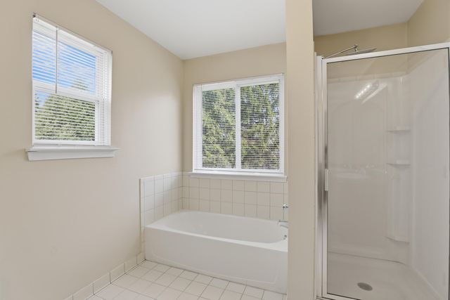 35900 Abbey Drive, Romulus, MI 48174