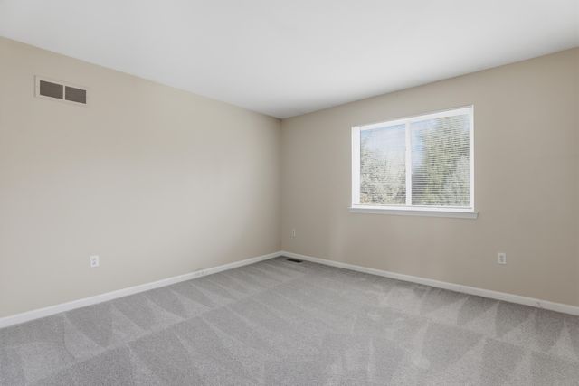 35900 Abbey Drive, Romulus, MI 48174