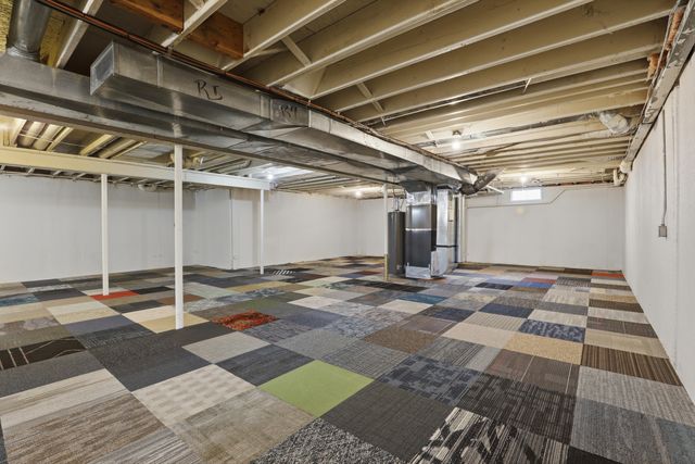 35900 Abbey Drive, Romulus, MI 48174