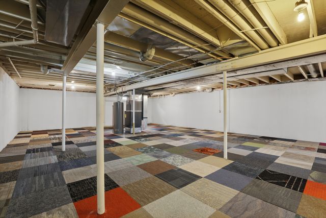 35900 Abbey Drive, Romulus, MI 48174