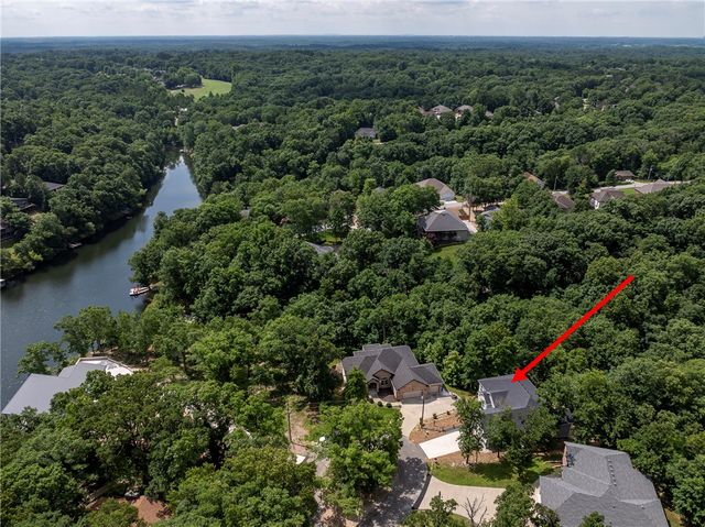 14 Carole Rae Lane, Bella Vista, AR 72714