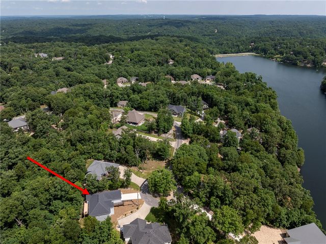 14 Carole Rae Lane, Bella Vista, AR 72714