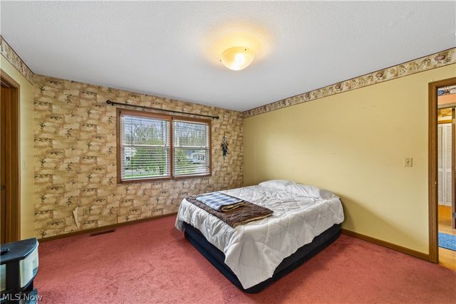 3869 Dayton Avenue, Lorain, OH 44052