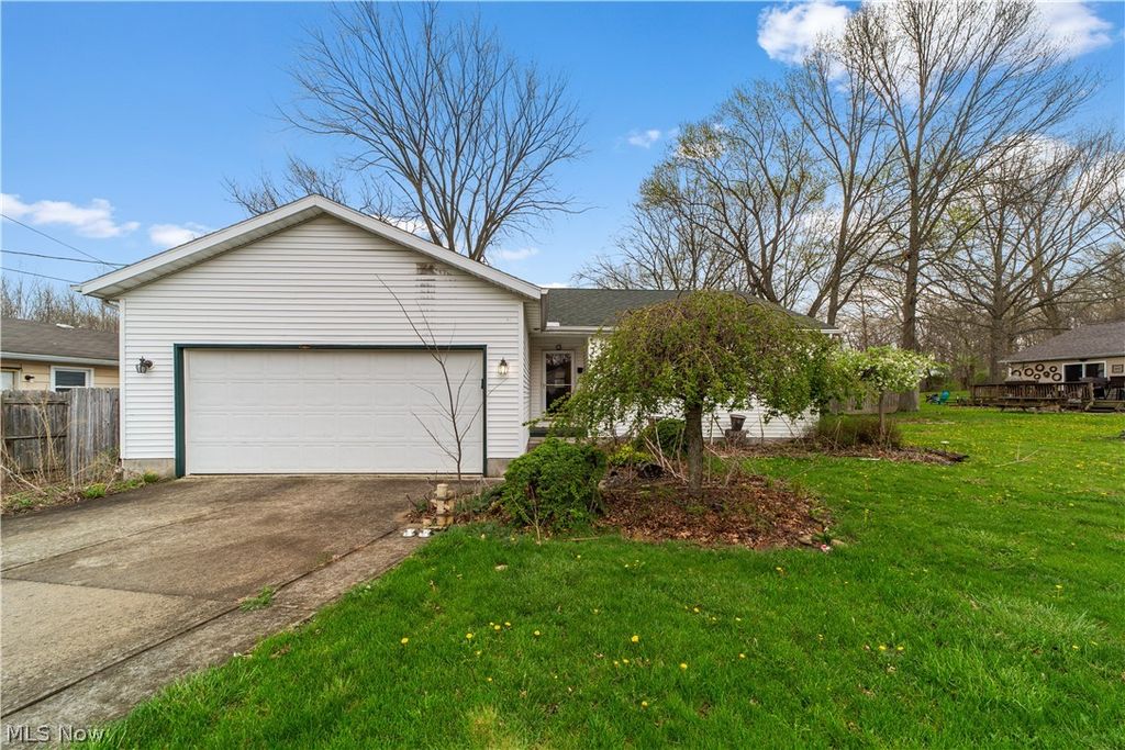 3869 Dayton Avenue, Lorain, OH 44052