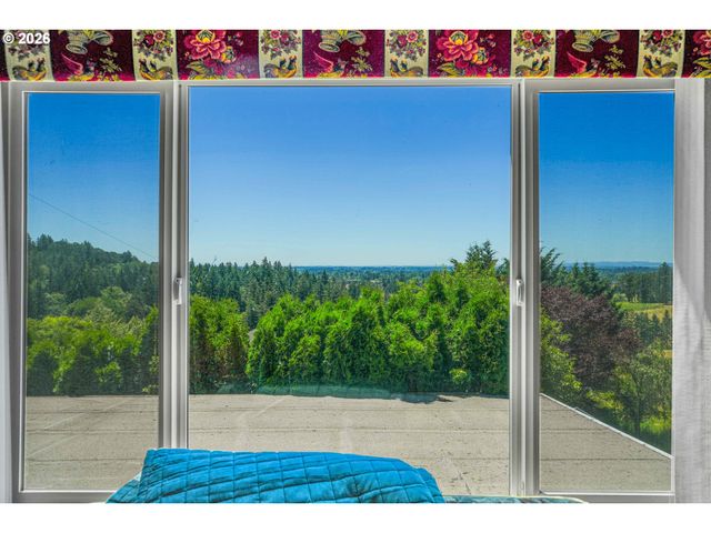 27100 Ne BELL Rd, Newberg, OR 97132