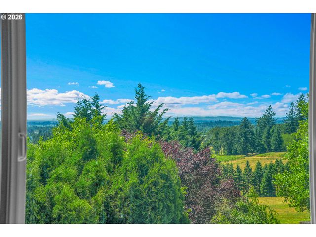 27100 Ne BELL Rd, Newberg, OR 97132