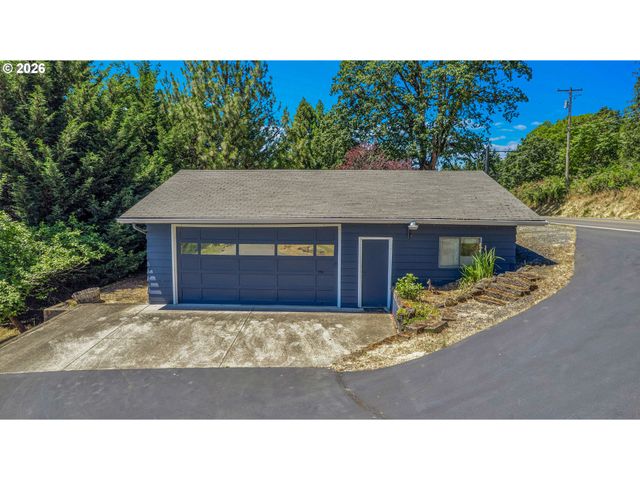 27100 Ne BELL Rd, Newberg, OR 97132