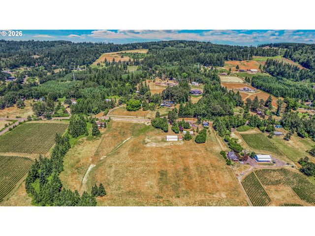 27100 Ne BELL Rd, Newberg, OR 97132