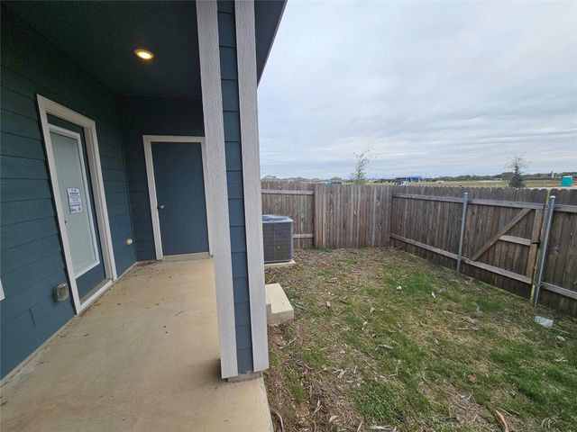 164 Texas Agate Dr Unit DR 4, Kyle, TX 78640
