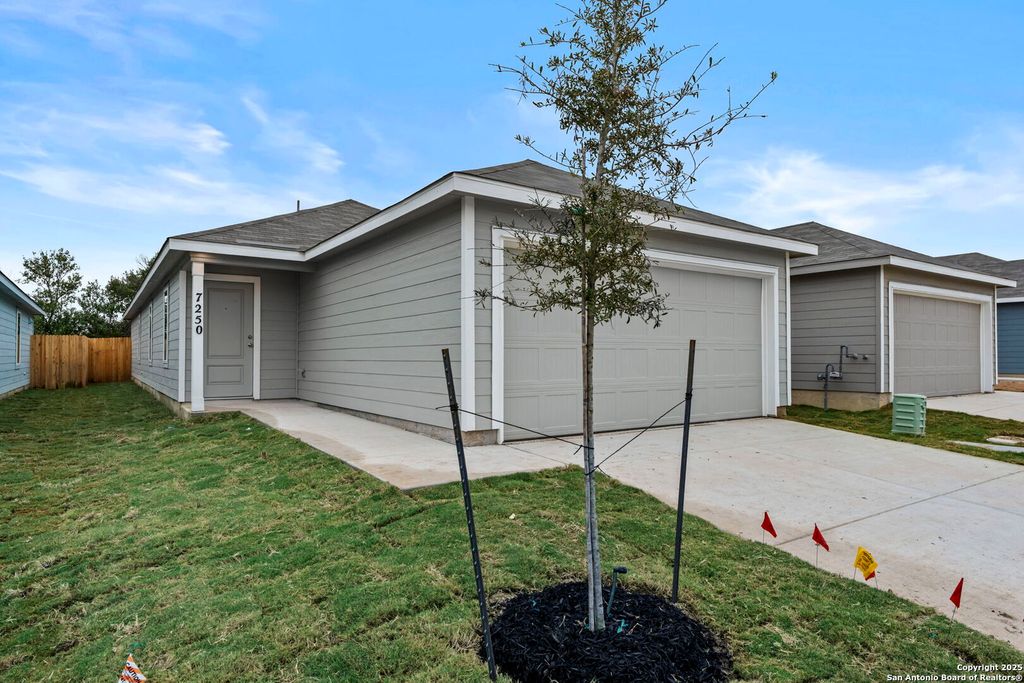 7250 Brownleaf dr, San Antonio, TX 78227