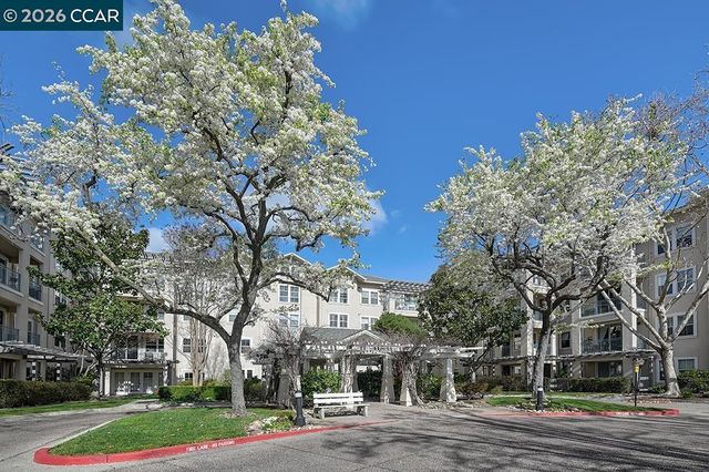 1860 Tice Creek Dr 1344, Walnut Creek, CA 94595