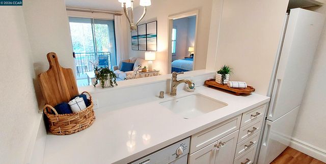 1860 Tice Creek Dr 1344, Walnut Creek, CA 94595