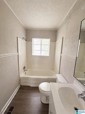8242 VASSAR AVENUE, Birmingham, AL 35206