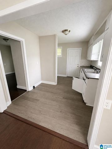 8242 VASSAR AVENUE, Birmingham, AL 35206