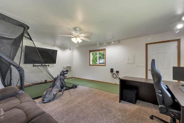 2734 PIONEER DRIVE, Green Bay, WI 54313