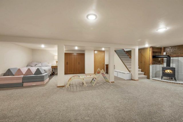 2734 PIONEER DRIVE, Green Bay, WI 54313