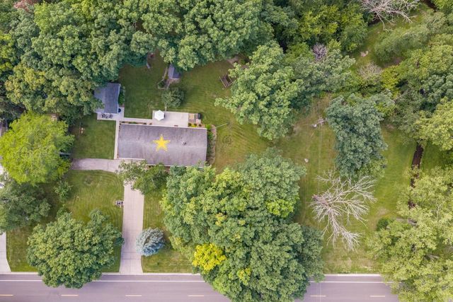 2734 PIONEER DRIVE, Green Bay, WI 54313