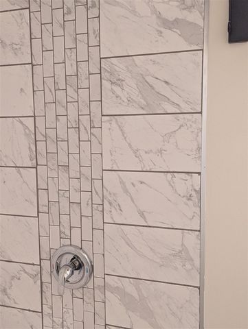 27 W Wood Street, Newaygo, MI 49337