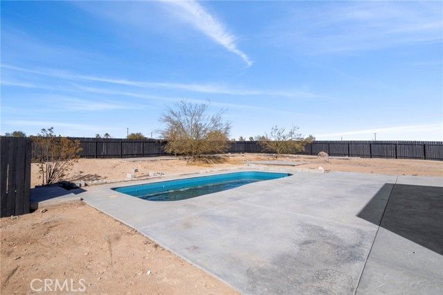 3460 Stonehill Avenue, Joshua Tree, CA 92252