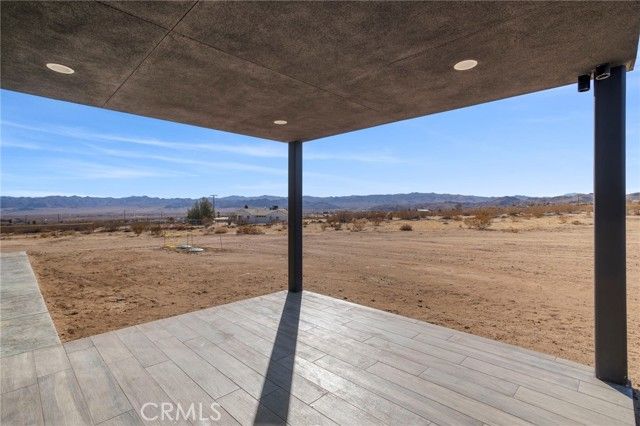 3460 Stonehill Avenue, Joshua Tree, CA 92252