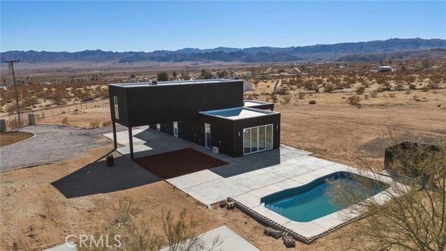 3460 Stonehill Avenue, Joshua Tree, CA 92252