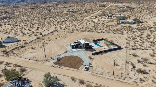 3460 Stonehill Avenue, Joshua Tree, CA 92252