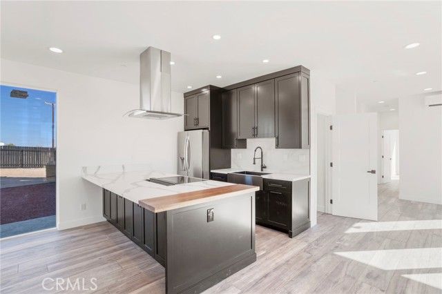 3460 Stonehill Avenue, Joshua Tree, CA 92252