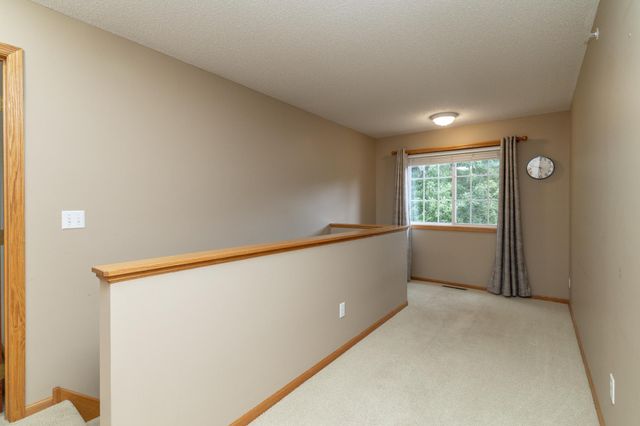 6822 Benton Circle 37, Inver Grove Heights, MN 55076