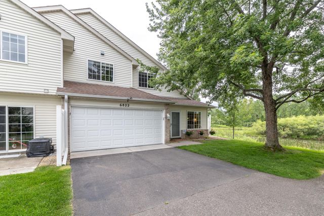 6822 Benton Circle 37, Inver Grove Heights, MN 55076