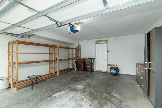 6822 Benton Circle 37, Inver Grove Heights, MN 55076