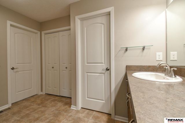 3814 Pablo Lane, Lincoln, NE 68516