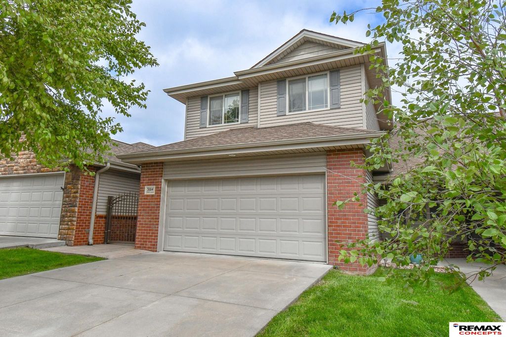3814 Pablo Lane, Lincoln, NE 68516